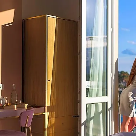Aristeo Hotel 3*